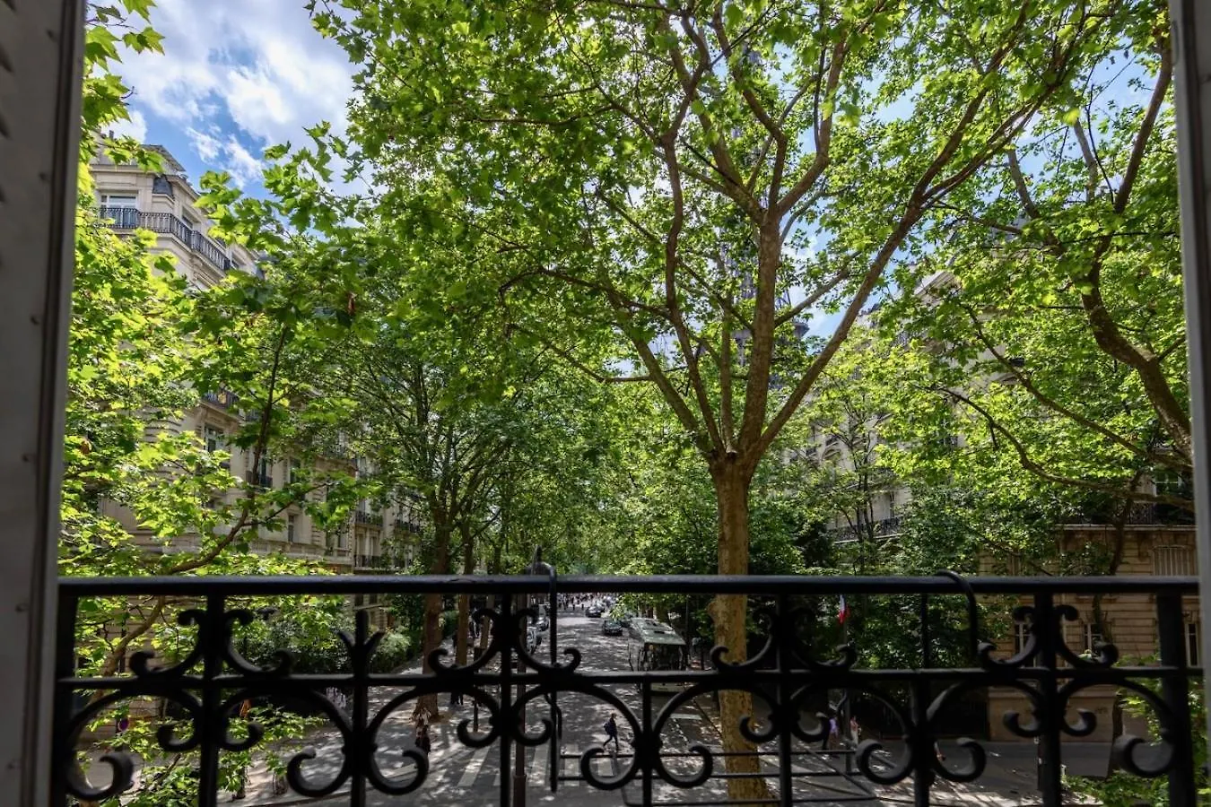 Charming French Style Apartment With Eiffel Tower View Prime Location Near Top Attractions Paris France